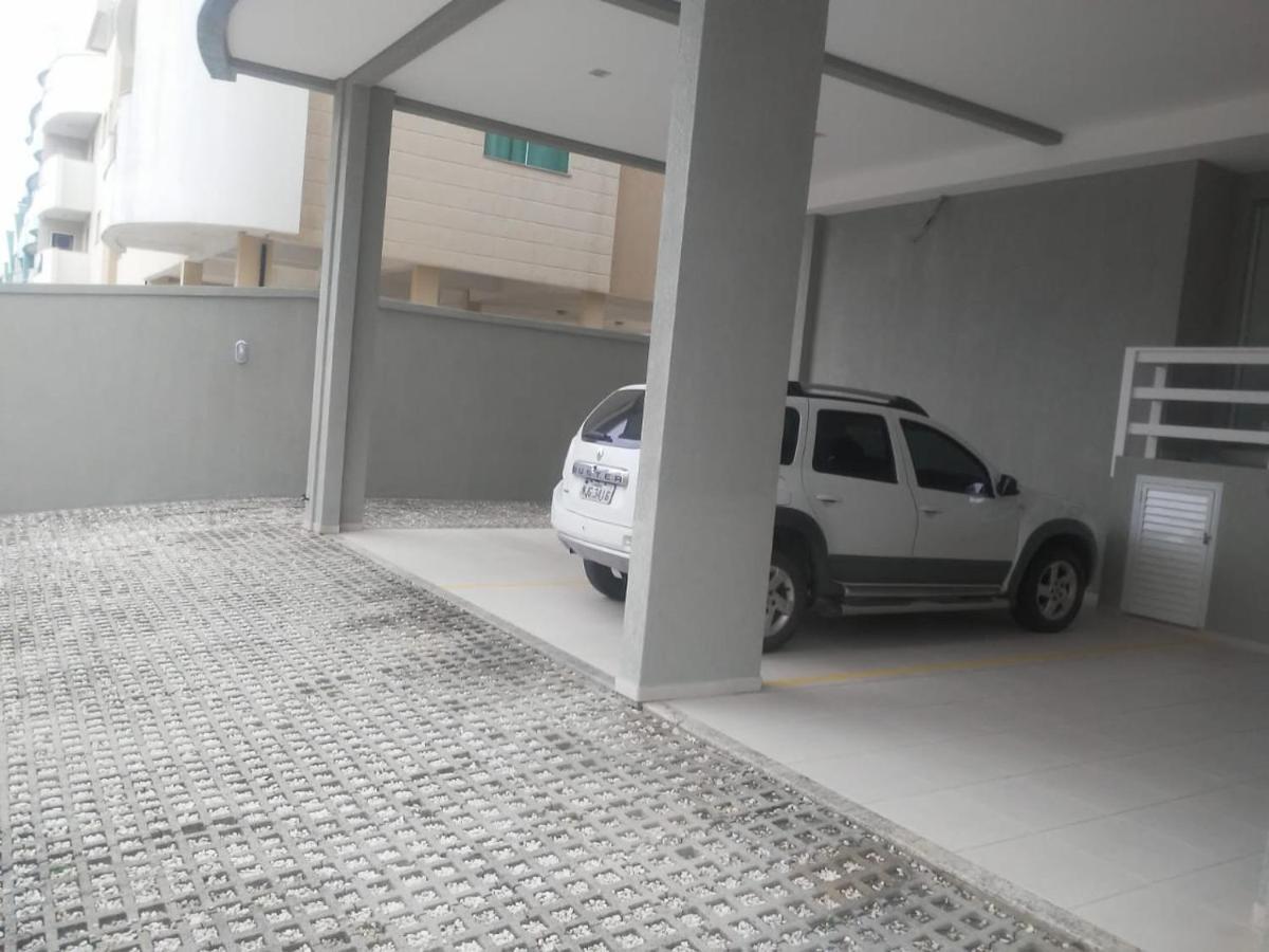 Bem Pertinho Do Mar - Cobertura Apartman Bombinhas Kültér fotó